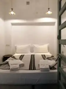 Riad Swaka - 20
