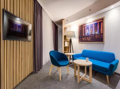 Holiday Inn Warsaw City Centre - 12