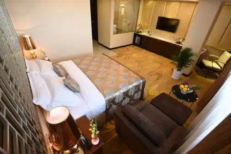 Best Western Chinatown - 151