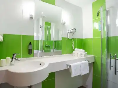 ibis Styles Bourges - 70