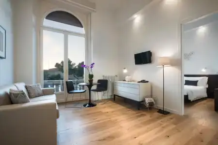 7Florence - 49