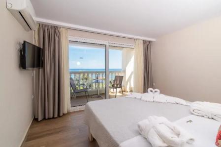 Belussi Beach & Suites - 57