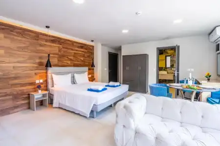 Bamboo Suites Adults Only - 100
