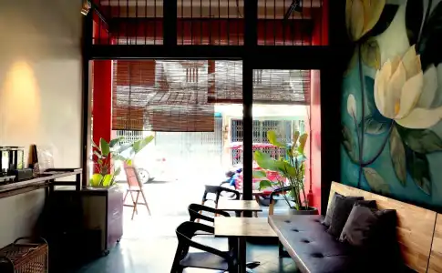 Yu Cafe Hostel - 6