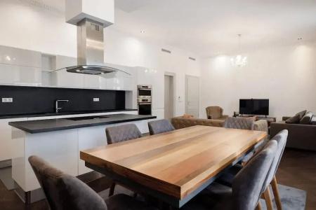 Luxury Style Apartments - 152