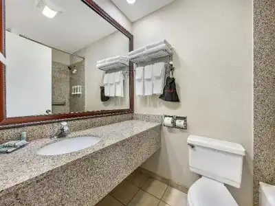 Best Western Pier Point Inn - 63