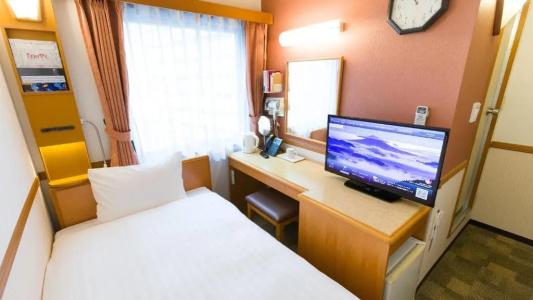 Toyoko Inn Shin-Yokohama Ekimae Shinkan - 37