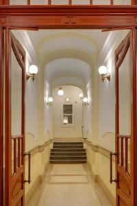 Charles Bridge Premium Apartments - 12