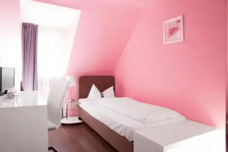 Barcelona Bed & Breakfast - 84