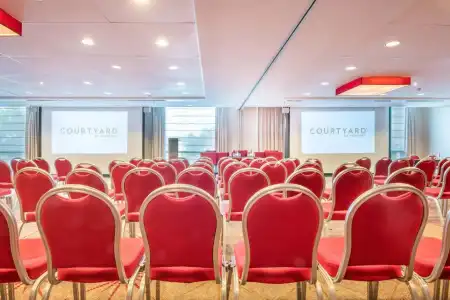 Courtyard by Marriott Brussels - 18