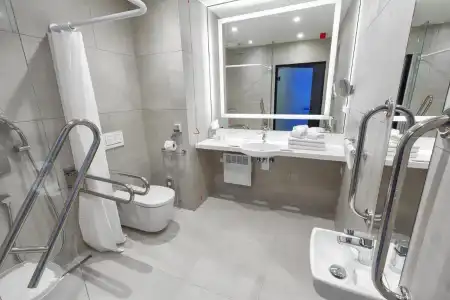 Courtyard by Marriott Katowice City Center - 10