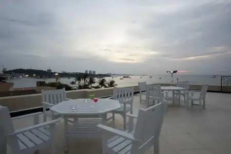 LK The Empress Pattaya - 44