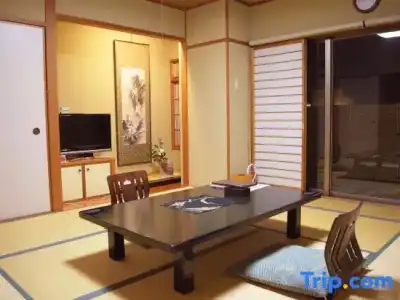 Kaike Kikunoya - 33