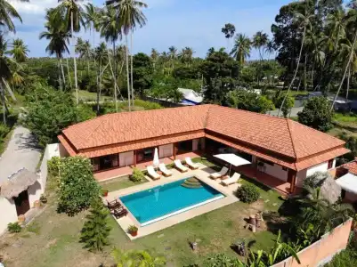 Laura's Guest House - adult only - - 86