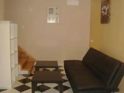DownTown Guest House - 11