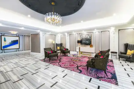 The Churchill near Embassy Row - 16
