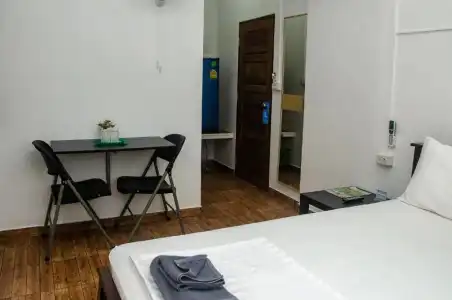 Allstar Guesthouse - 35