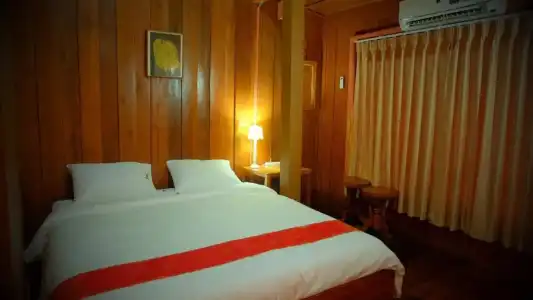 The History Cafe' & Guesthouse - 24