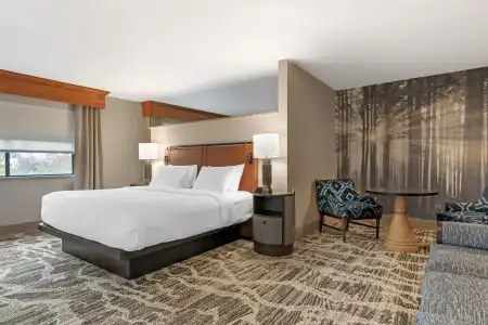 Best Western Plus GranTree Inn - 120
