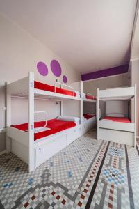 Purple Nest Hostel - 52