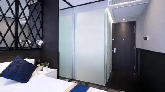 NuVe Urbane - 105