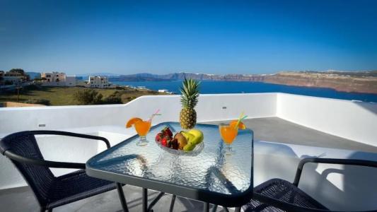 Pancratium Villas & Suites - 10