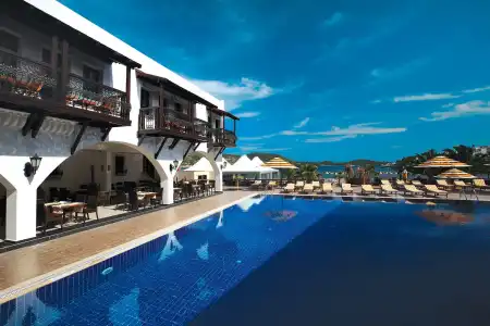Costa Bitezhan - 13