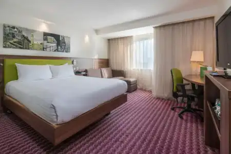 Hampton by Hilton Birmingham Broad Street - 30