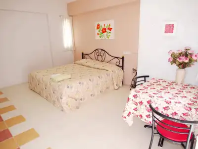 Thanapa Mansion - Hostel - 14
