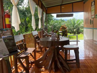 Khao Sok Evergreen House - 15