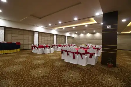 The Retreat - 28