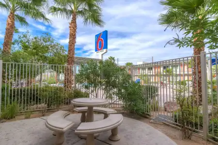 Studio 6 Suites Las Vegas, NV – Tropicana - 13