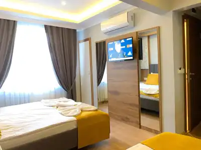 Sultanahmet Nu - 15