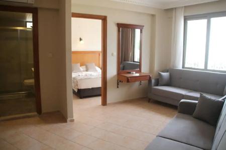 Rosy Suites - 86