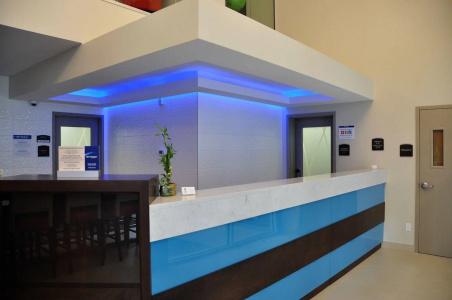 Best Western Plus Montreal - 1
