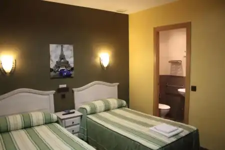 Hostal Regio - 37