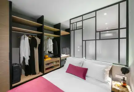 Olvios Luxury Suites & Lofts - 4