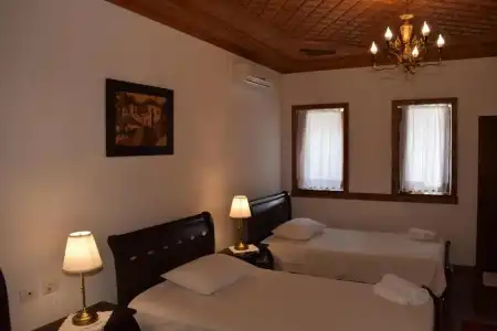 Gjirokastra - 21