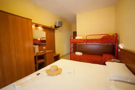 Regent - 104