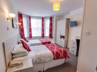 Sportsview Guest House - 22