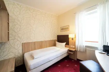SleepBEEONE Wilhelmshaven - 34