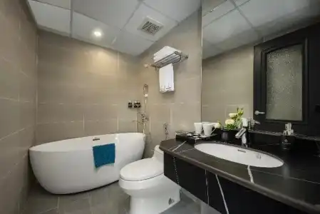 Sq Hang Gai & Spa - 81