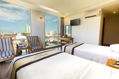 Nhat Linh Da Nang - 26