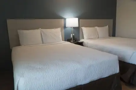 WoodSpring Suites Bakersfield East - 33