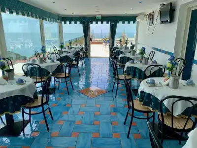 Riviera B&B Rooms and Apartament SEA-VIEW - 20