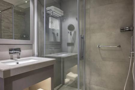 Billionaire Ramada Plaza by Wyndham Batumi - 67