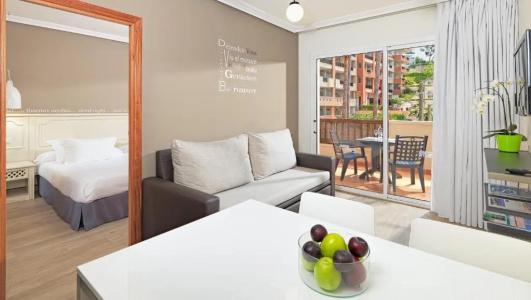 H10 Mediterranean Village - 41