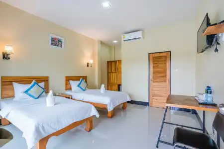 Tontan Resort Cha-Am - 14