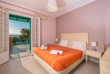 Balcony - Adults Only - 1