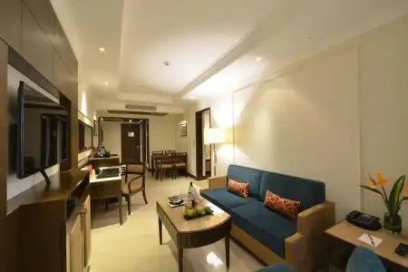 Ramada Plaza by Wyndham Chennai - 59